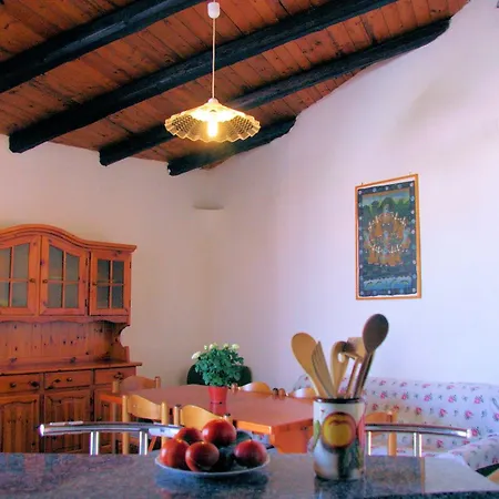 In La Ciaccia Mit Moeblierter Terrasse Holiday home *